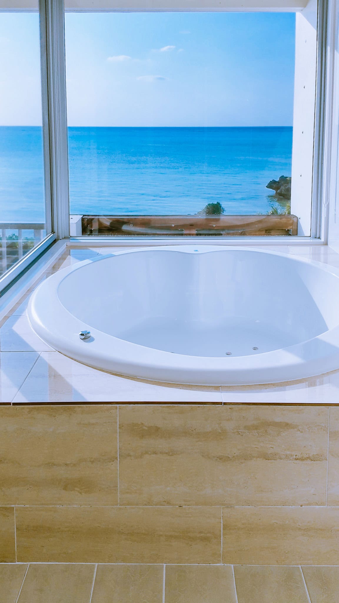 Best resort hotel in Ishigaki: Seven Colors Ishigakijima