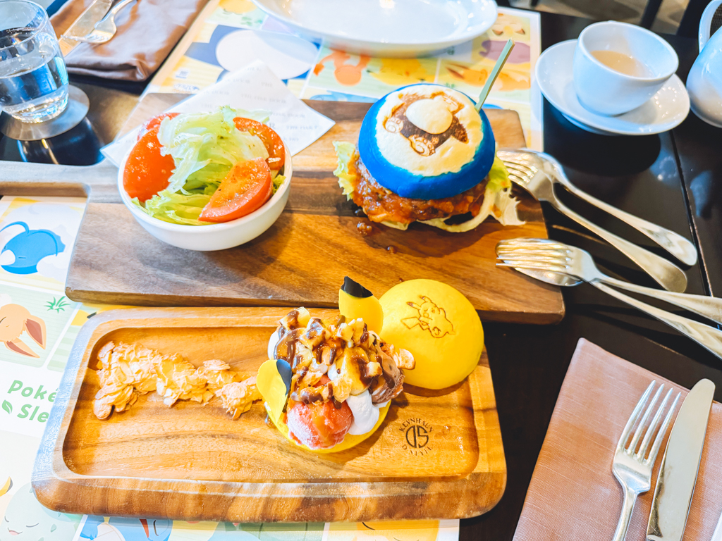 Pokémon Burgers and Cookies from Pokémon Sleep Anniversary.