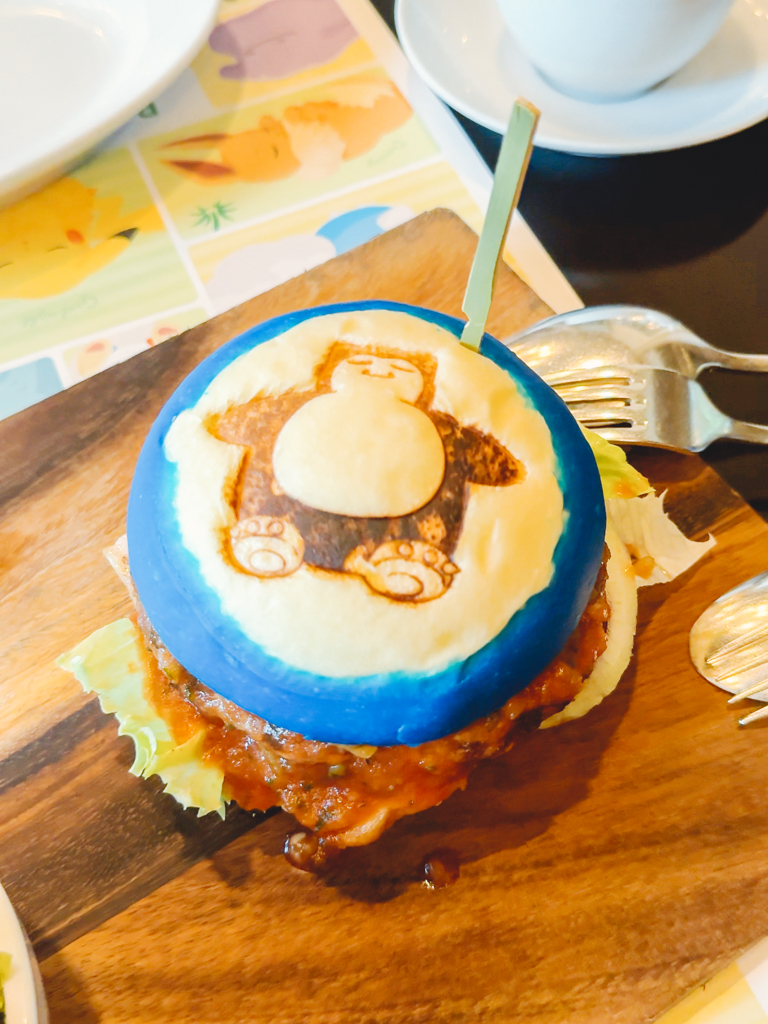 Snorlax Burger Set from Pokémon Sleep Anniversary. 