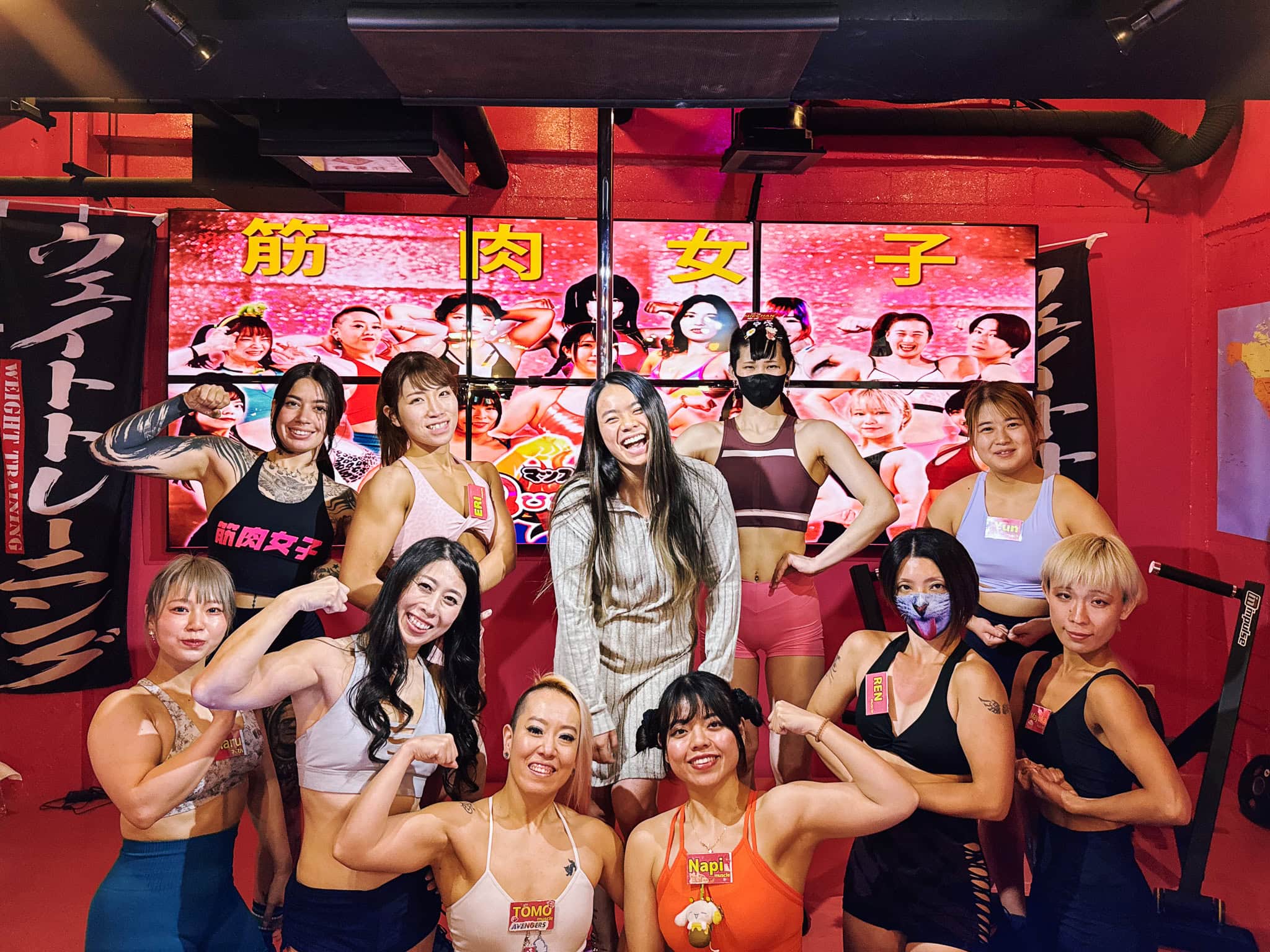 Muscle Girls Bar Tokyo: What to Expect, Costs, and 7 Things to Know