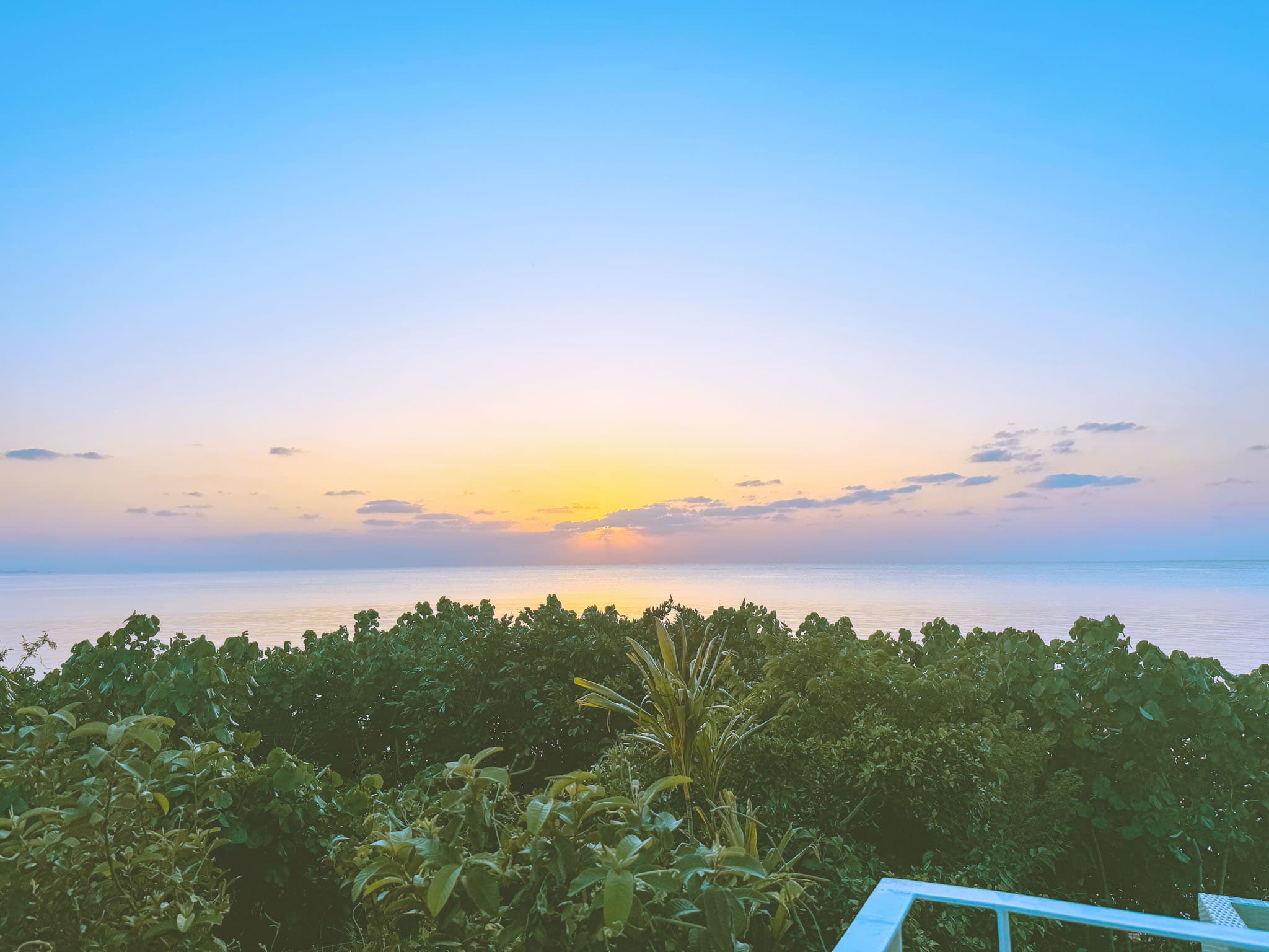 Ishigaki beach resort sunset, hotels to stay at in Ishigaki